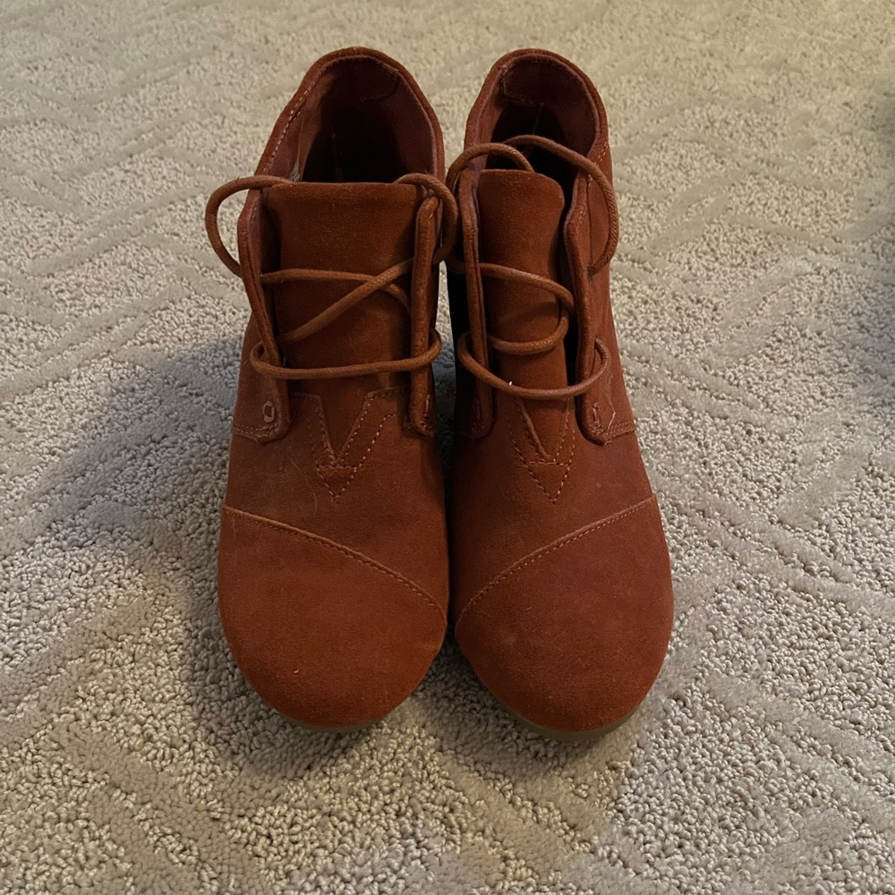 Toms Wedges